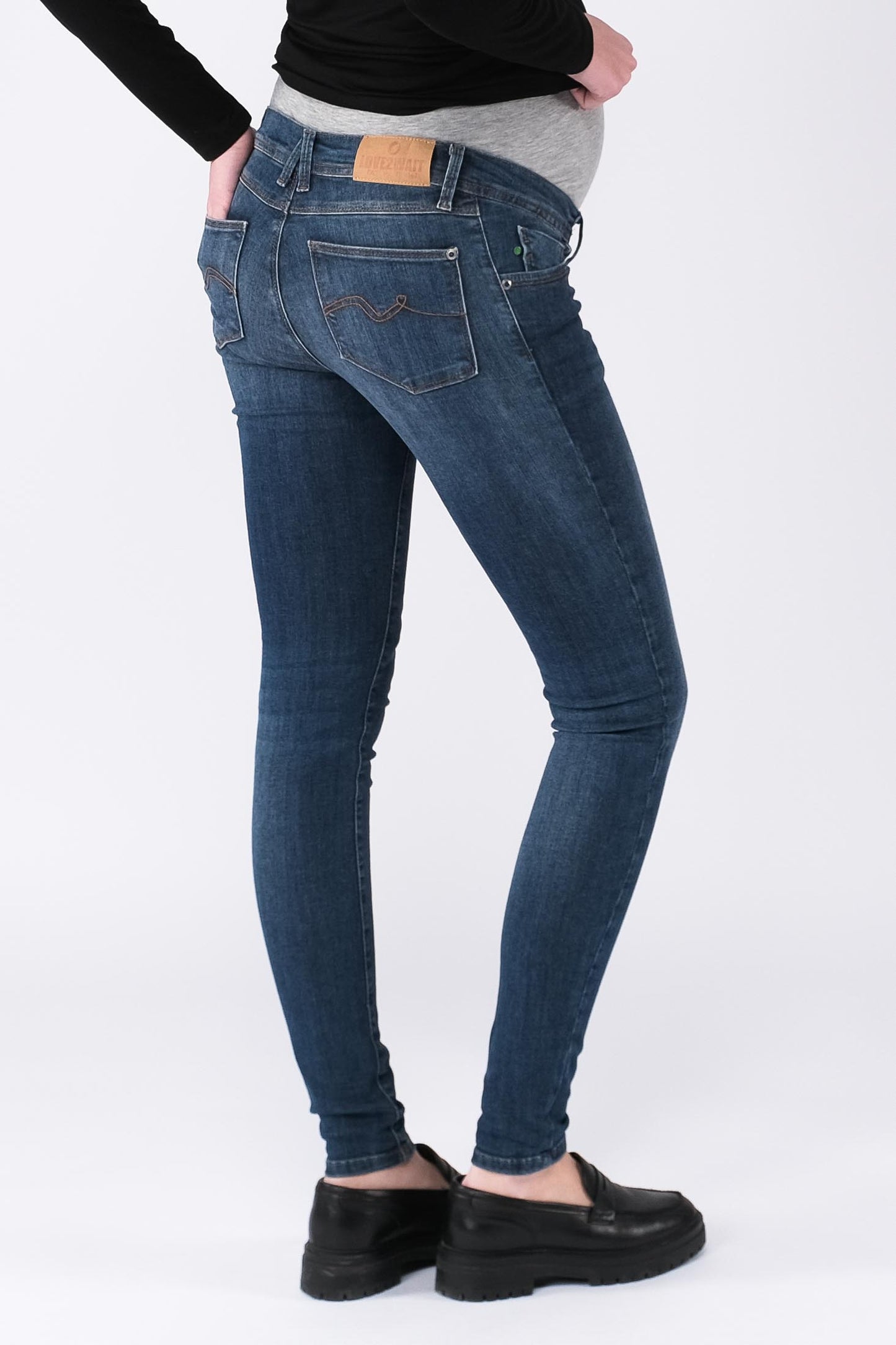 Sophia Sustainable Dark Wash