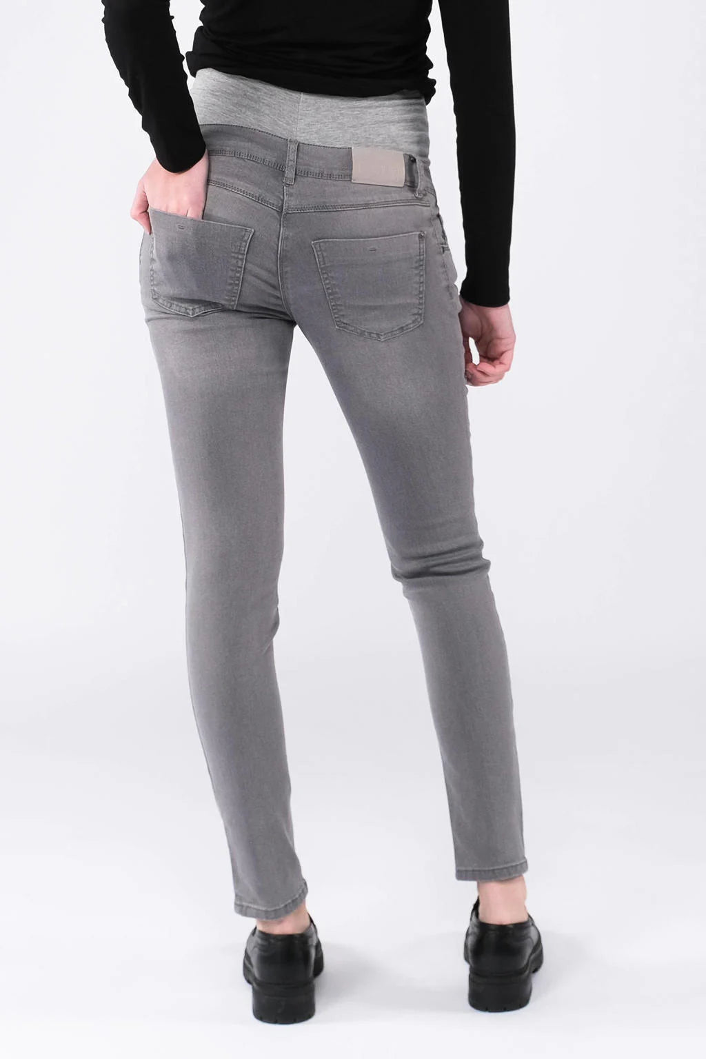Sophia skinny grey
