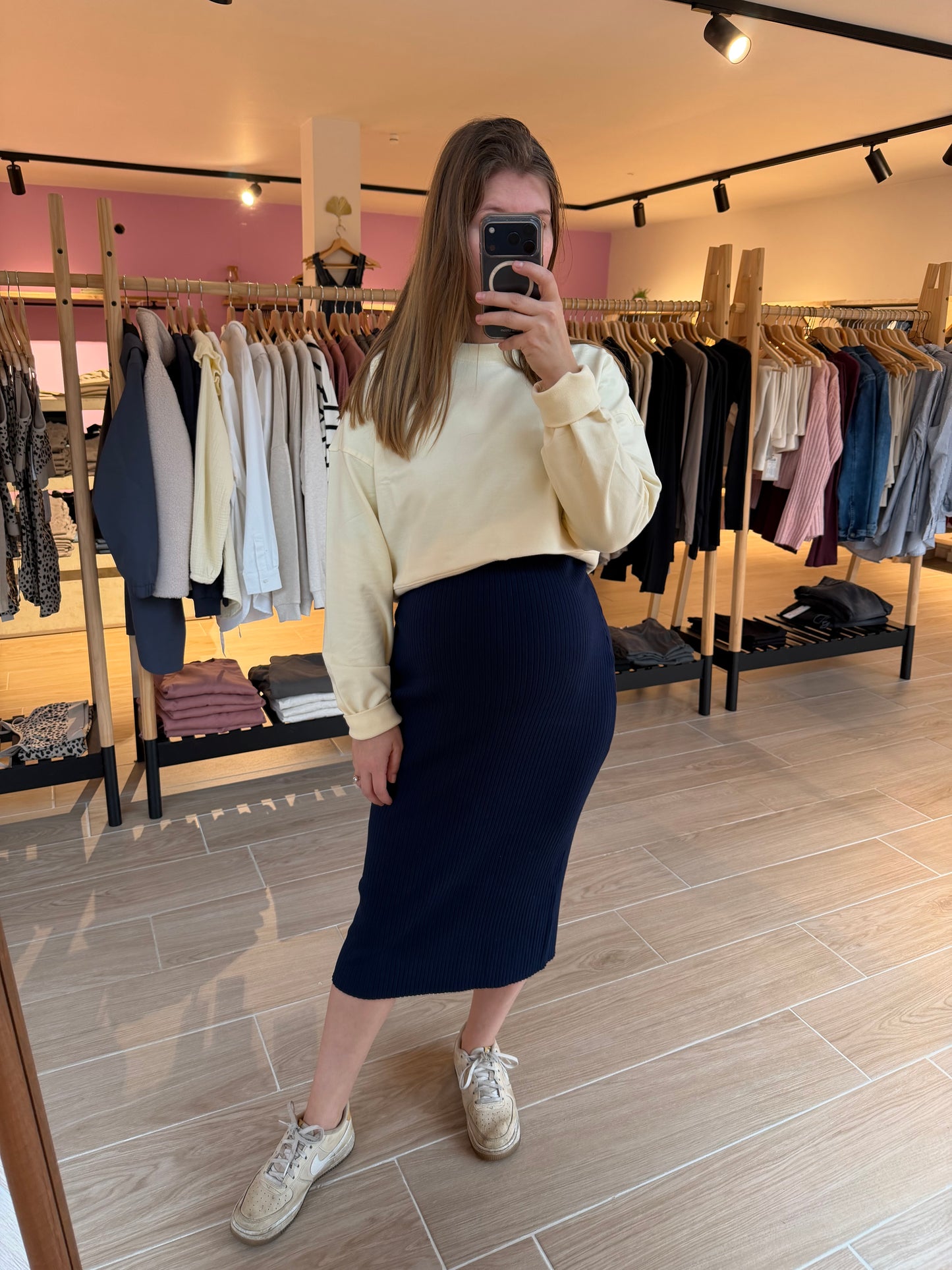 Elisa Tess dress 2/4 knit