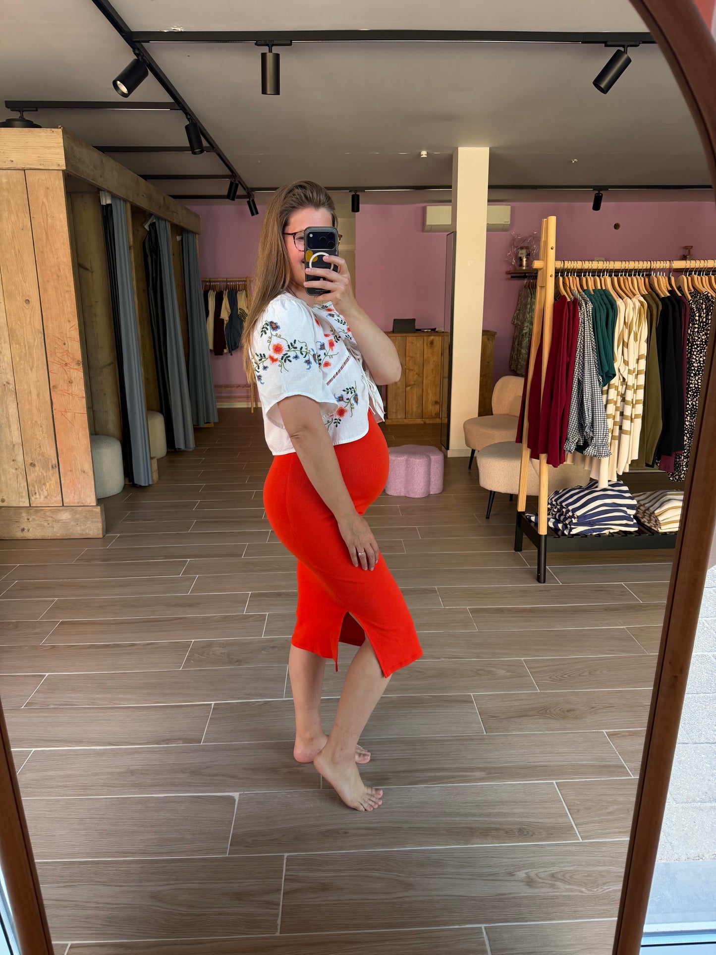Alicia ss top white/embroidery