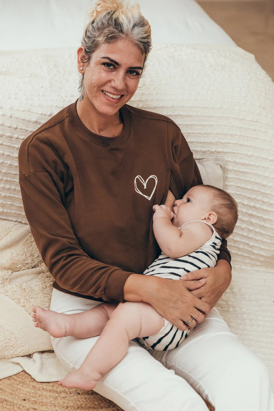 Nursing sweater marron coeur