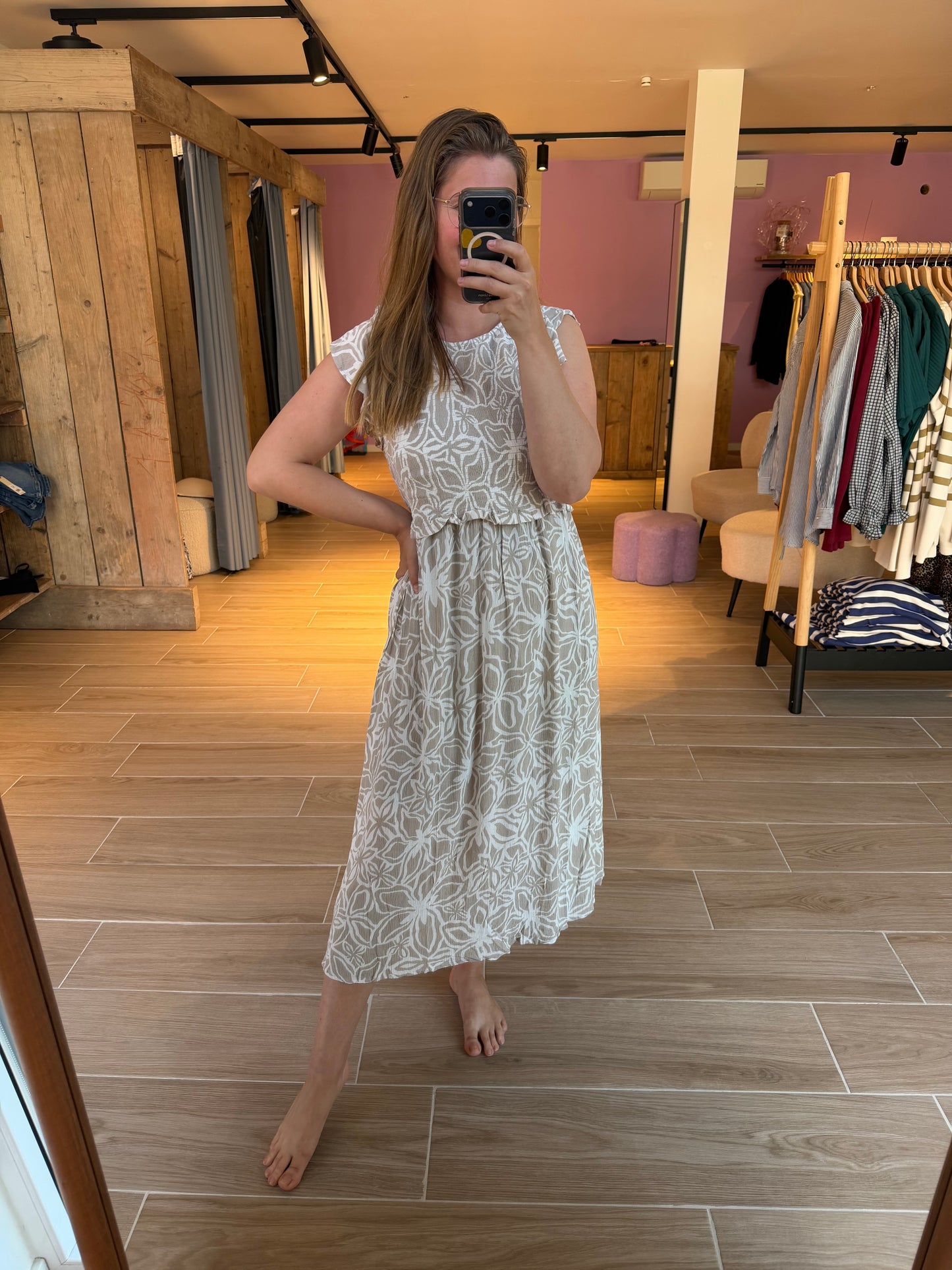 Alona dress nursing