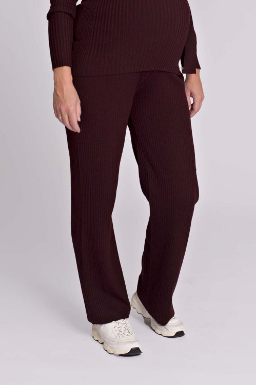 Pants knit