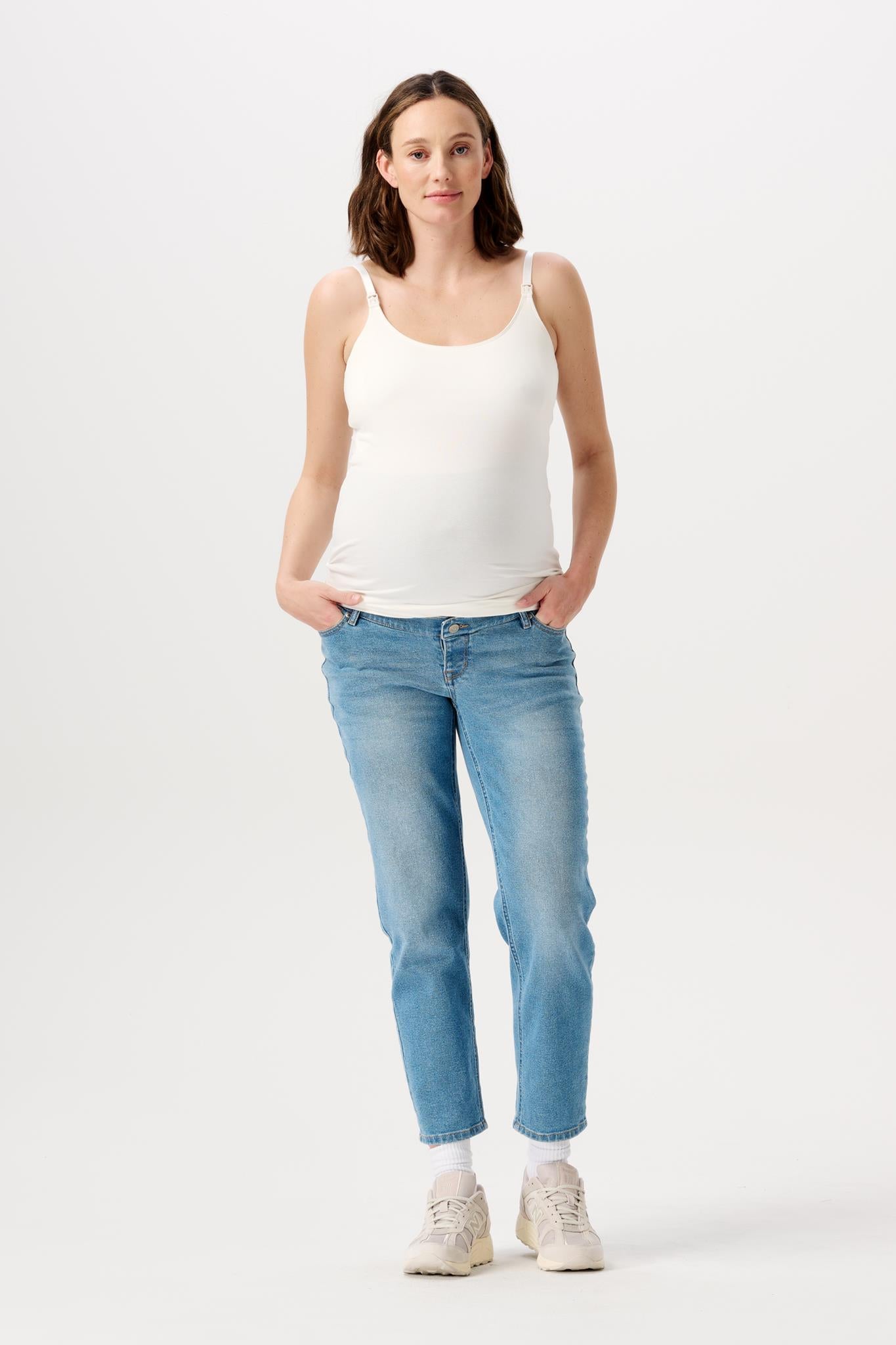 Azua Momjeans