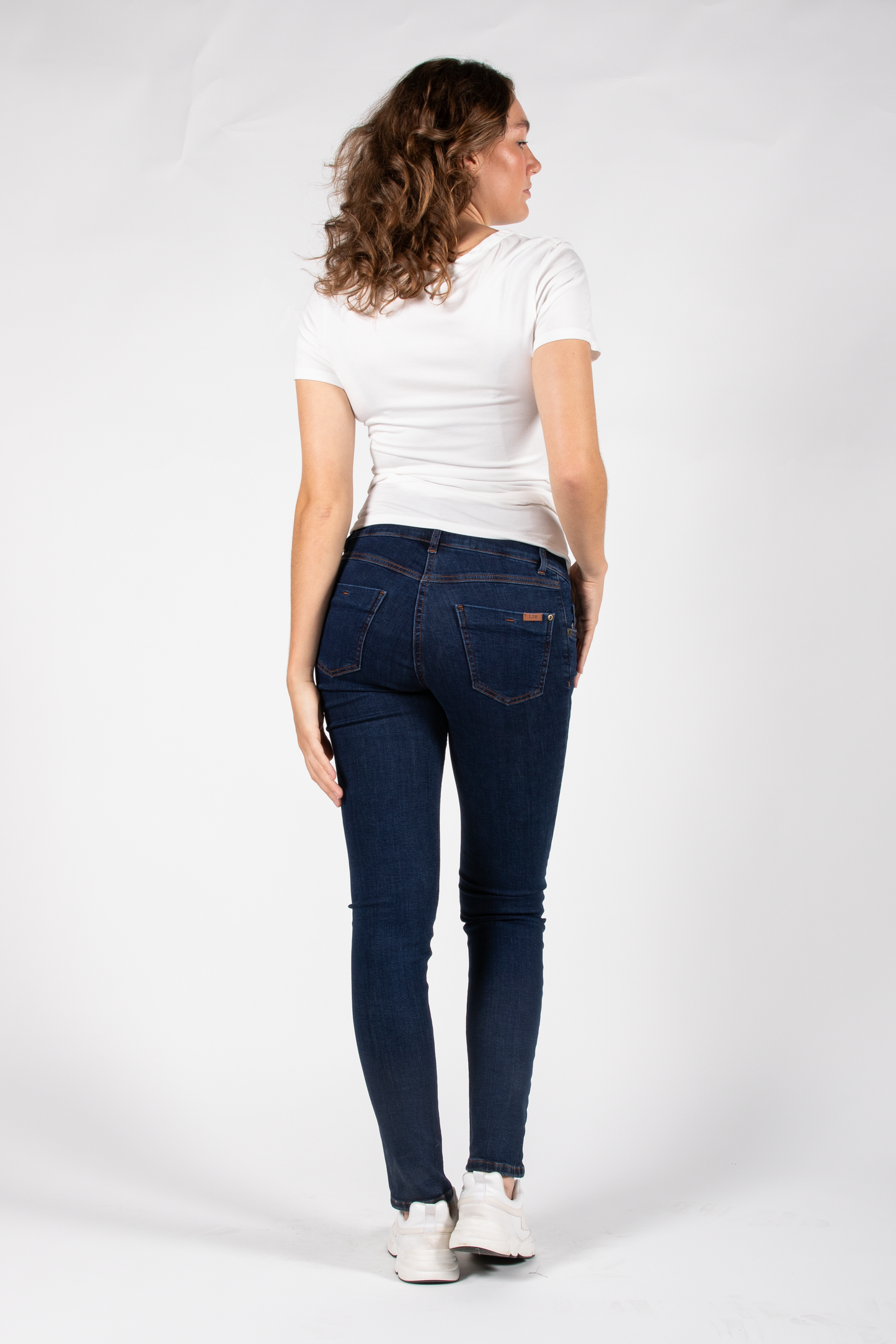 Sophia Authentic ''32