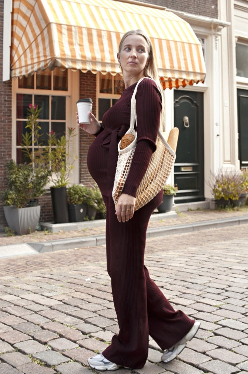 Pants knit
