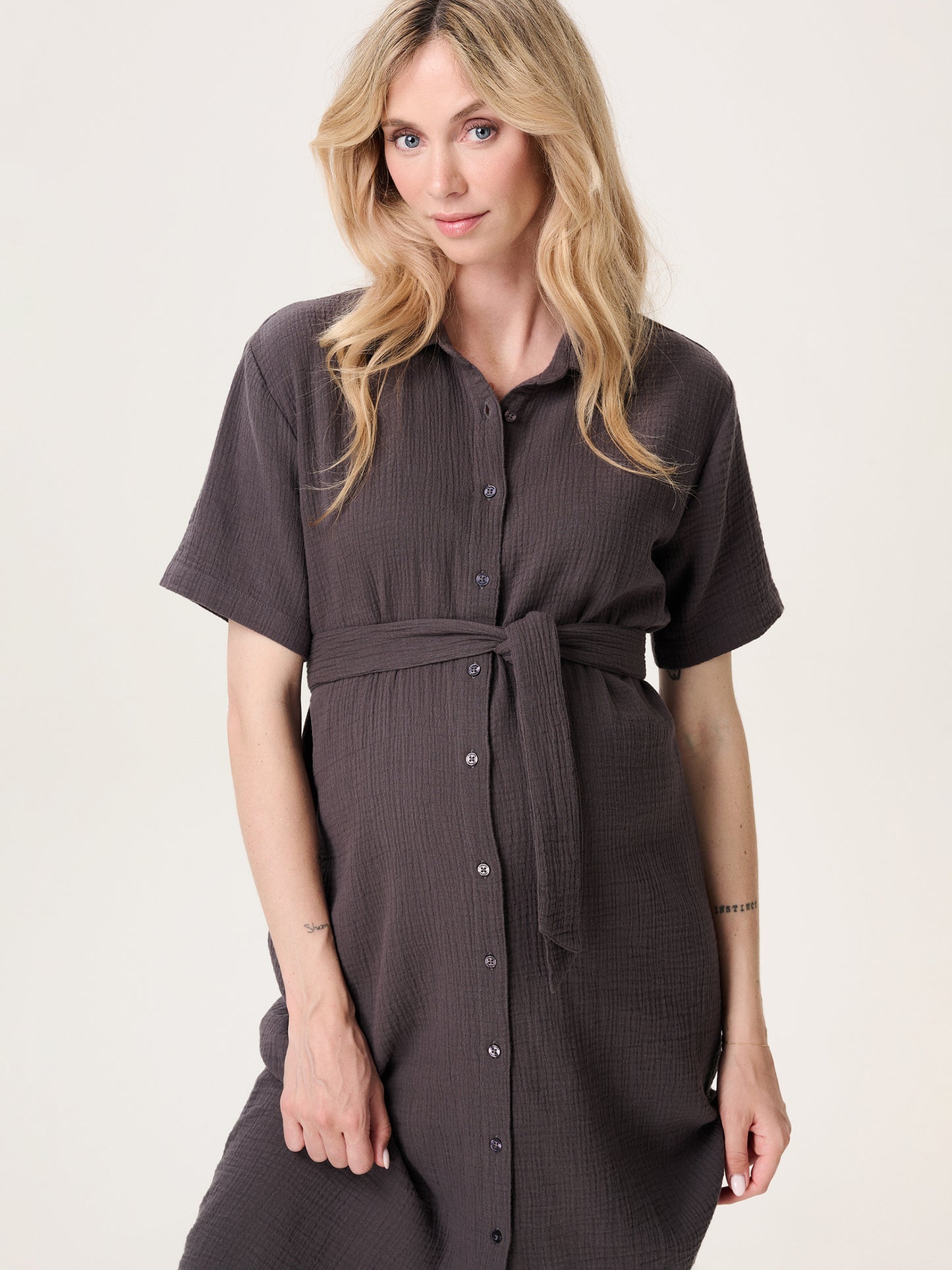 Dress nursing forged iron