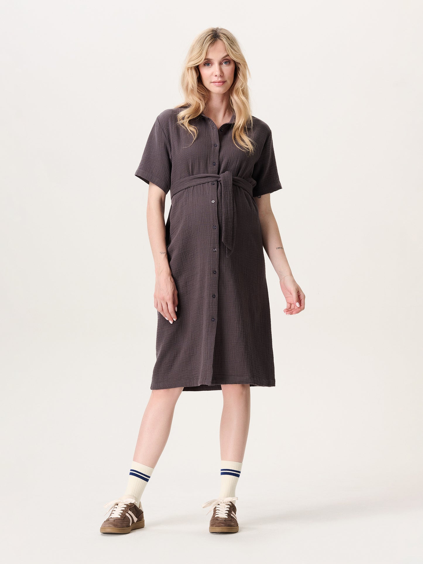 Dress nursing forged iron