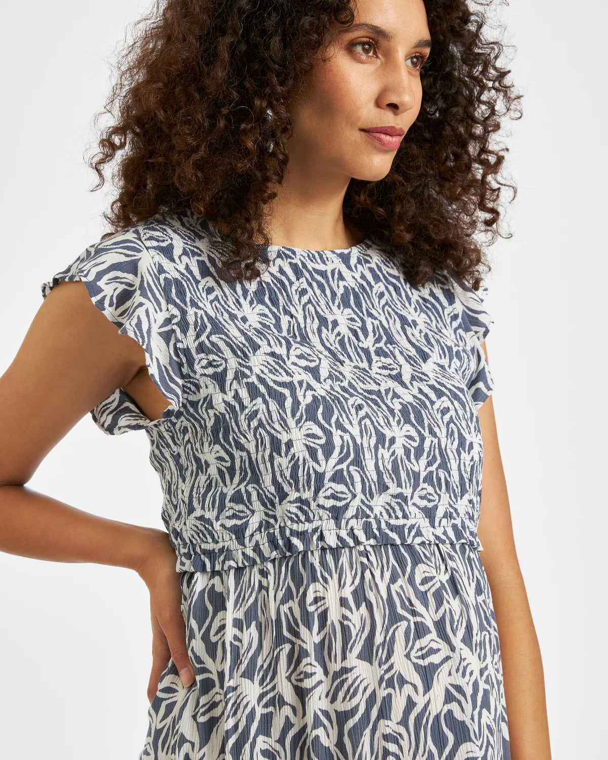 Edie nursing dress